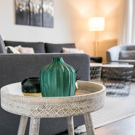Castellana Suites Мадрид Экстерьер фото