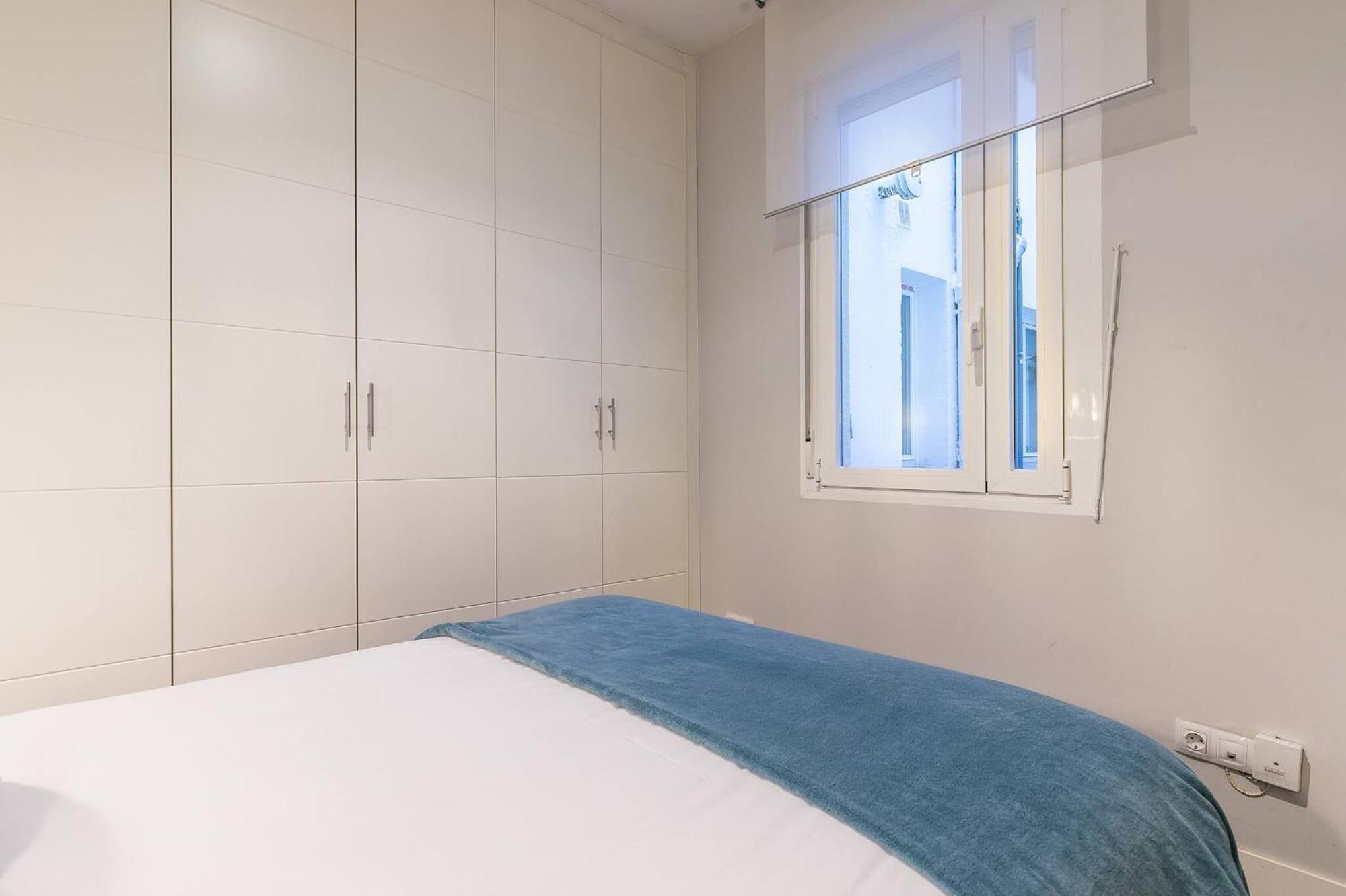 Castellana Suites Мадрид Экстерьер фото