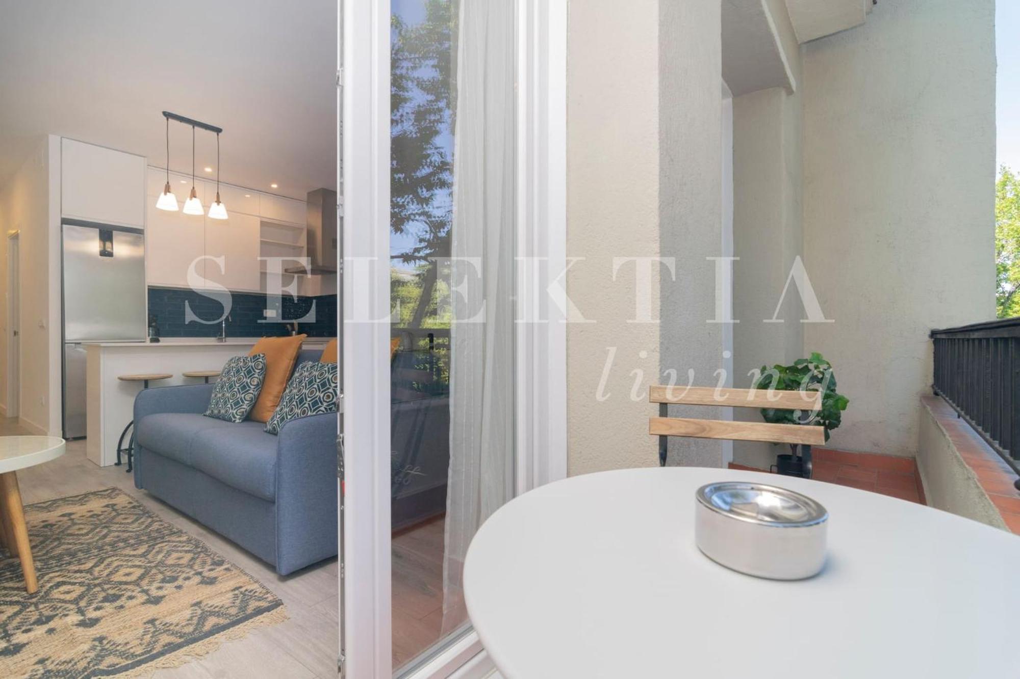 Castellana Suites Мадрид Экстерьер фото